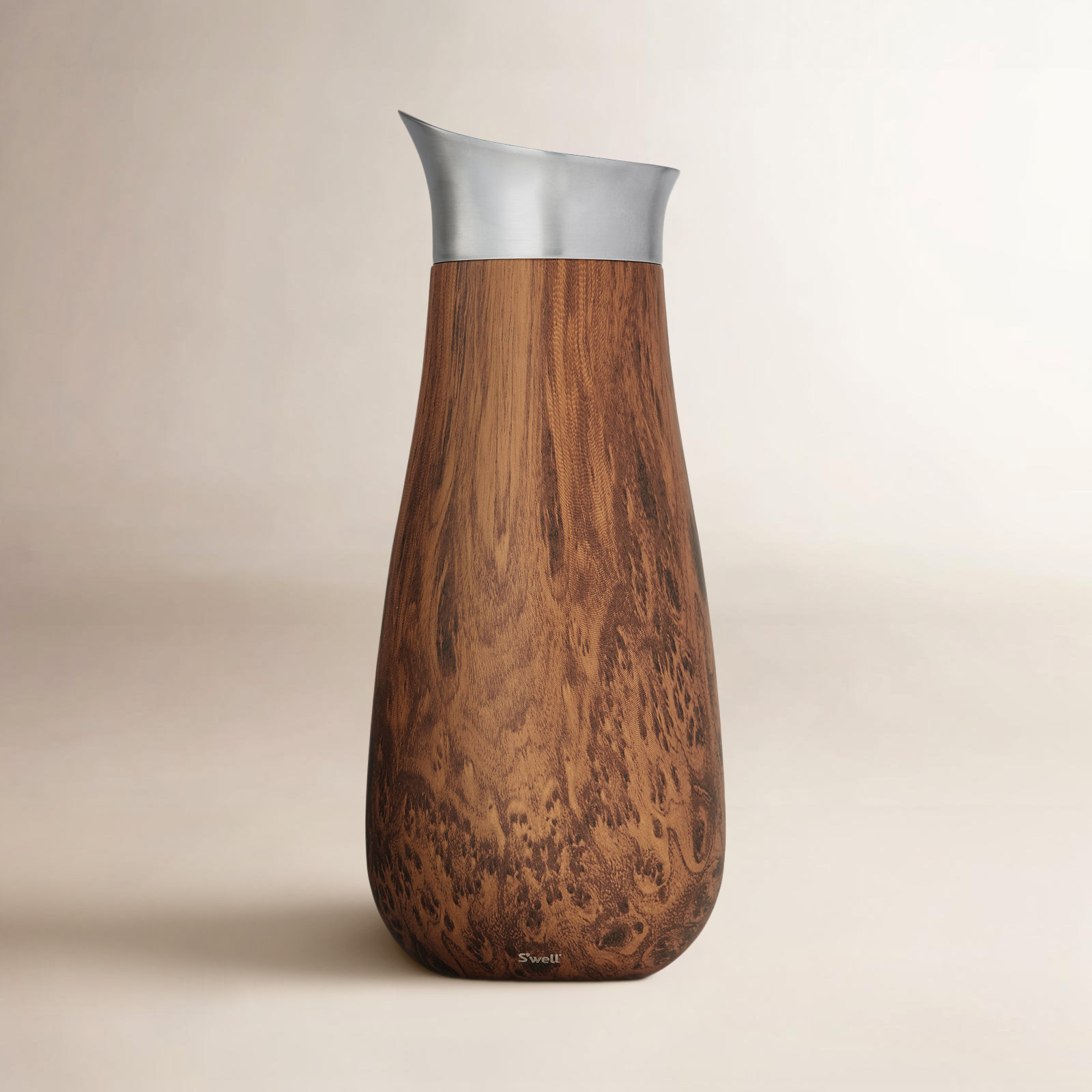 Vacuum-Insulated Stainless Steel Carafe