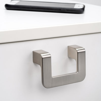Benelva Zamak 6.4cm Centre Arch Handle