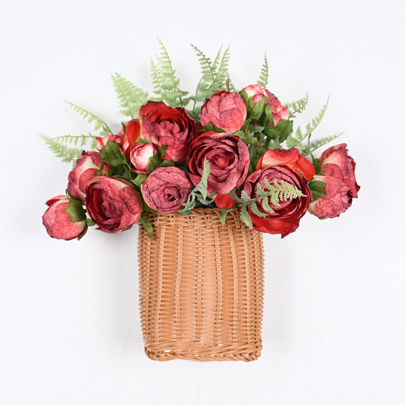 Arrangement floral de pivoines artificielles printemps avec panier pour porte d'entrée murale, Rouge