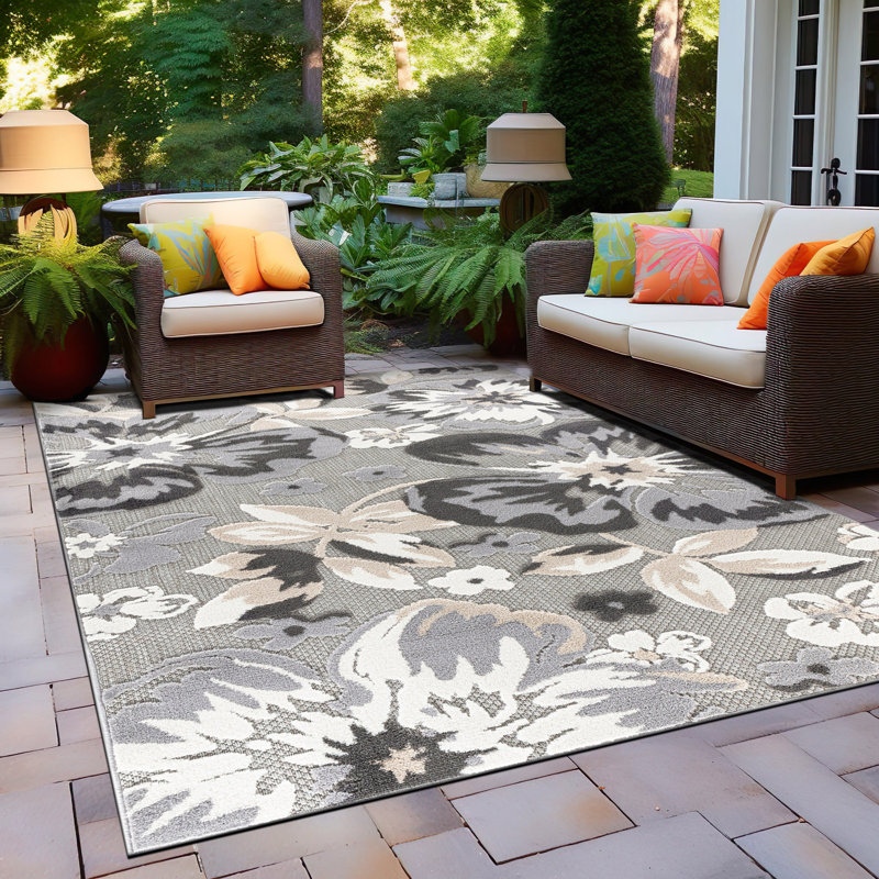 Floral Indoor / Outdoor Area Rug Gray, Rectangle 6' x 9'