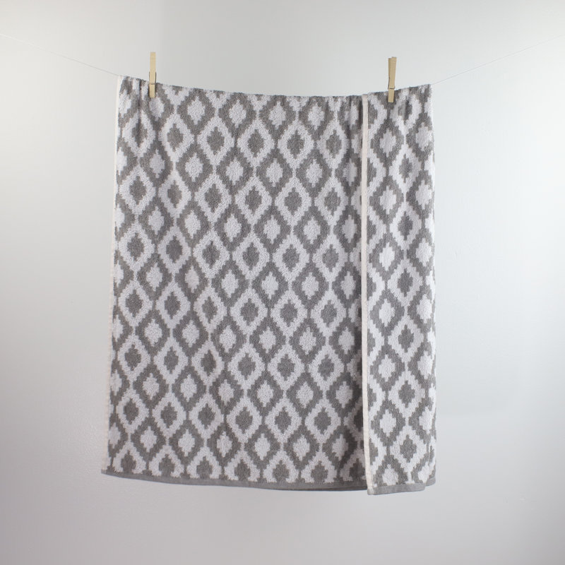 Fibertone by 1888 Mills Jacquard Pool Towel Diamond 30x60 13.00 lbs/dz, Gray