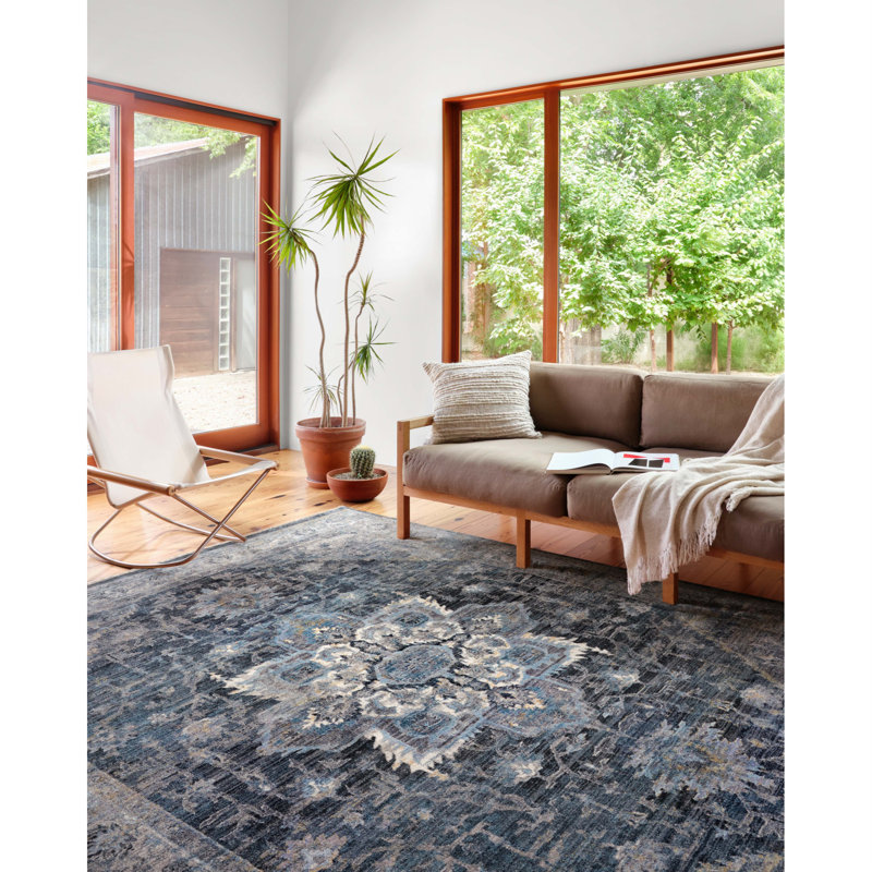 Leonara Oriental Indoor Rug, Square 1'6"