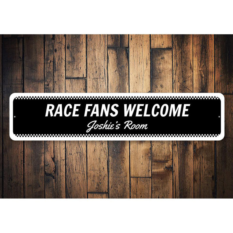 Enseigne en métal Welcome Race Fans, H 4 po x l 18 po x P 0,04 po