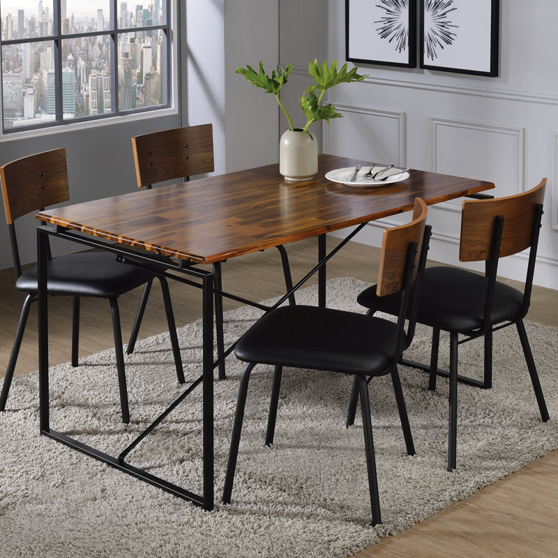 Table rectangulaire industrielle en bois avec base en métal, l 28 po de hauteur x 30 po de largeur, 47 po de longueur, base en chêne et noir à surface de discordance ferme, H l