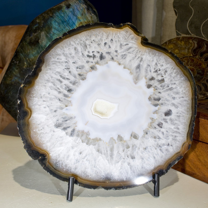Picturesque Polished Thin Agate Plate