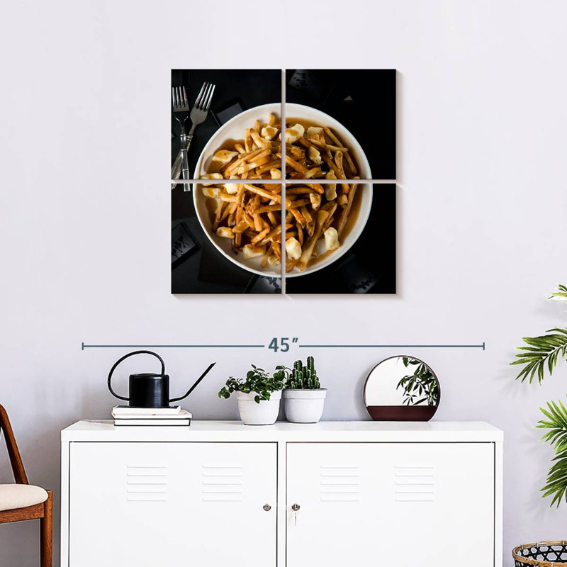 Yarlin Poutine Plate, 26" H x 26" W