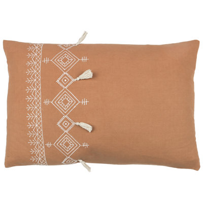 Pritta Geometric Rectangular Throw Cushion