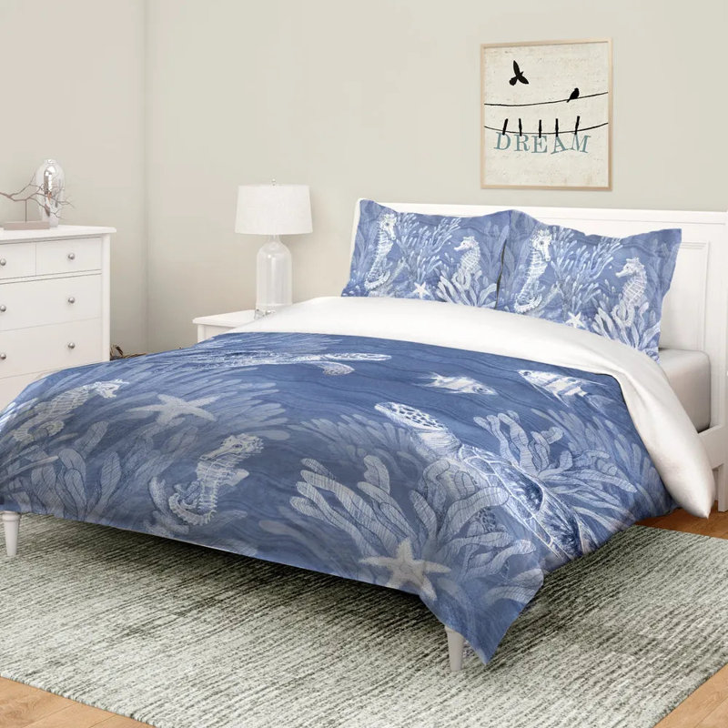 Laural Home Ocean Wave Comforter, Twin Comforter