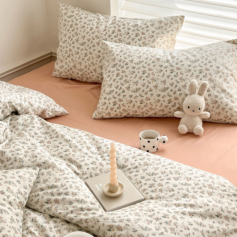 Cotton Floral Print Duvet Cover Set, Multi Floral 2, Queen Duvet Cover + 4 Additional Pieces