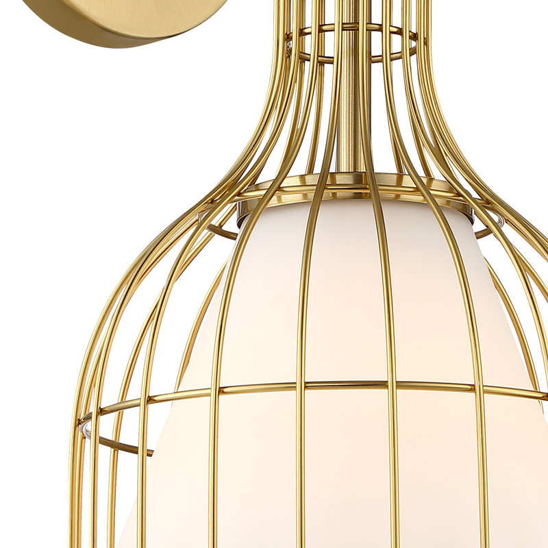 Applique murale d'intérieur 1 lumière pour salle de bain 8 po Millani, Or Burshed