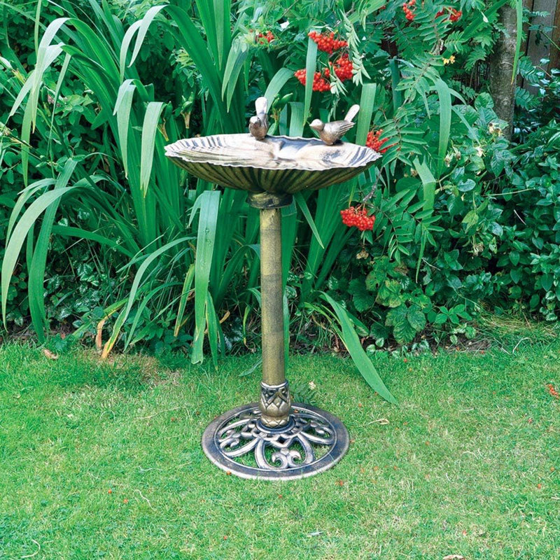 Plastic Birdbath