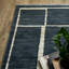 Tapis géométrique rayé bleu / ivoire Rayan-1400315155
