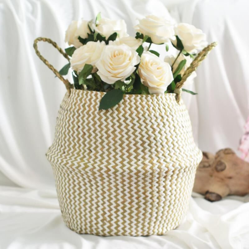 Herbe en osier pliable fabriquée à la main et pliable faite à la main avec panier de fleurs en peluche