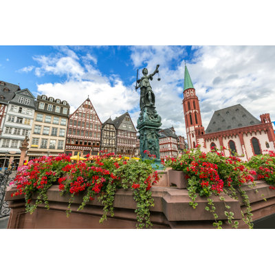 " Frankfurt Old Town " by Vichie81