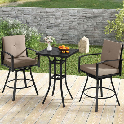 Ensemble de table et chaises pivotantes 3 pièces avec coussins moelleux et trou pour parasol