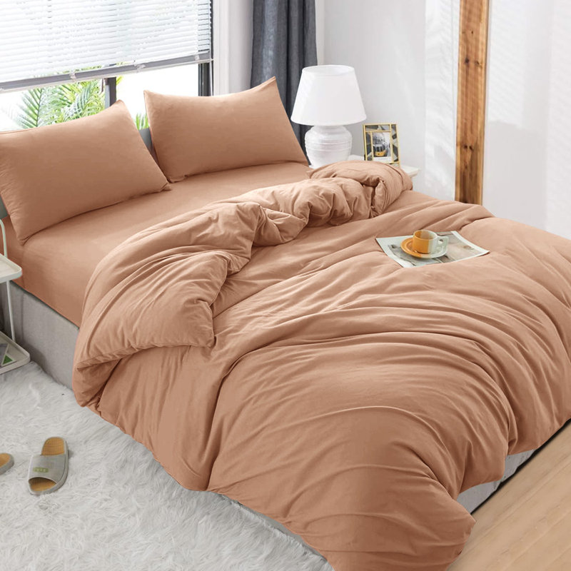 Premium 4-Piece Ultra-Soft Microfiber Duvet Complete Cover Set, King Duvet Cover + 3 Additional Pieces, Peach