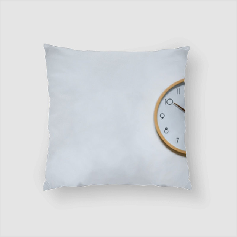 Coussin clock on a background Albie
