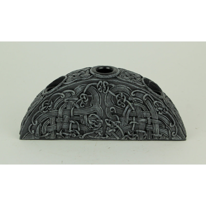Porte-bougie gothique en résine coulée à froid à triple fuseau avec nœud sans fin et finition pierre gris foncé - H 3,5 po x l 8 po x l 1,75 po