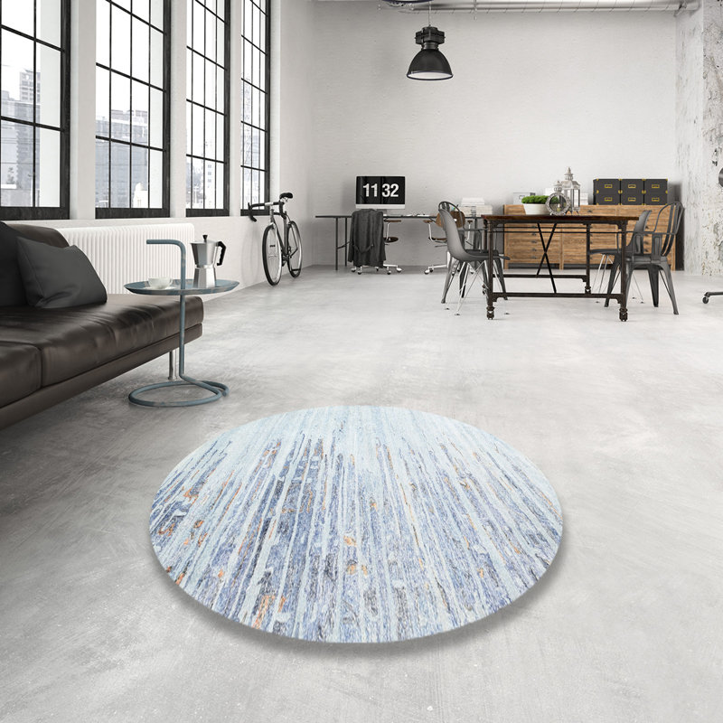 Indoor Rug, Round 3'