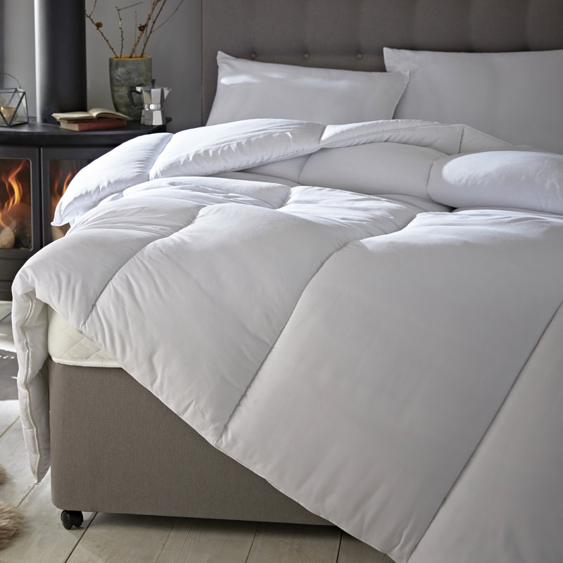 Silentnight Warm and Cosy 15 Tog Winter Extra Warm Duvet, Super King