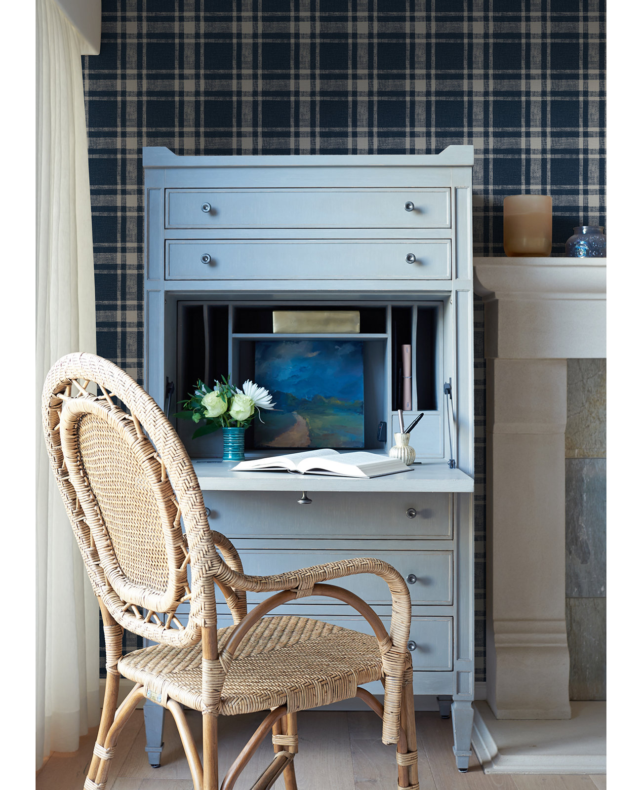 Haslet Wallpaper Roll, Dark Blue