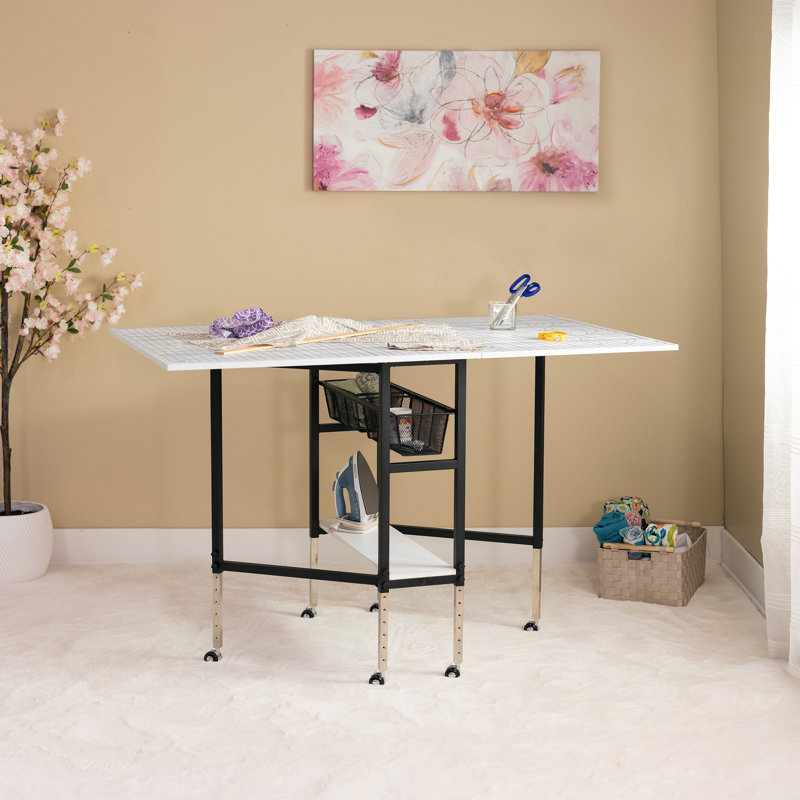 Table de découpe avec grille de planche à coudre et guide mobile, pliable, réglable en hauteur avec rangement, gris anthracite / blanc