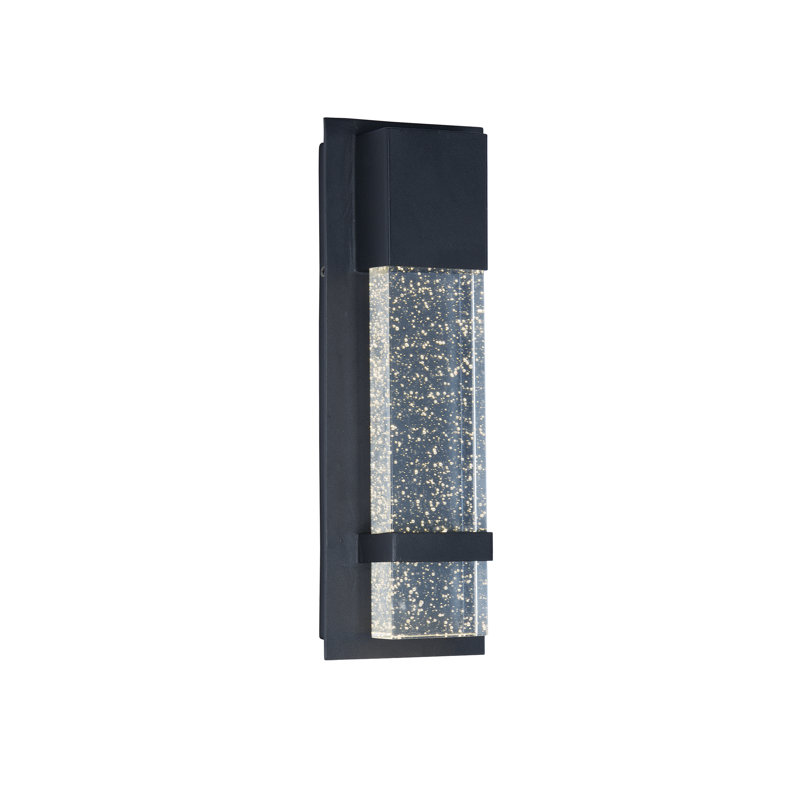 Plafonnier encastré d'extérieur à DEL Ayoka, 13,75" H x 4,75" L x 2,5" D