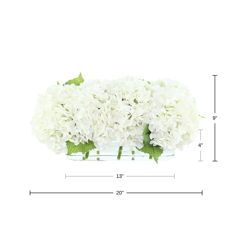 Centre de table floral avec hortensias Real-Touch