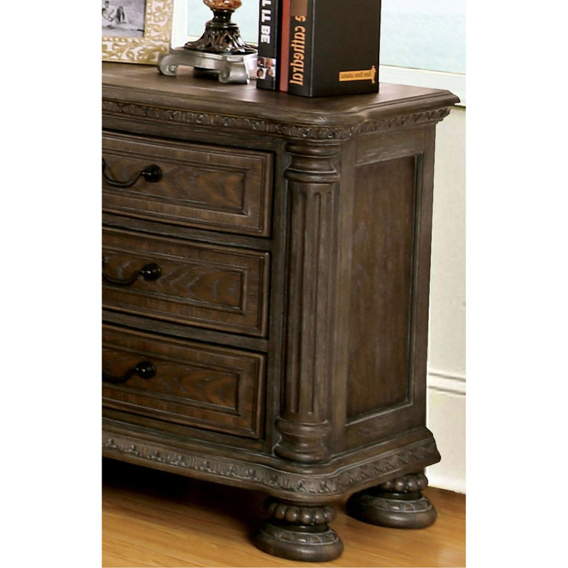 Table de chevet 3 tiroirs en bois massif avec poignée bronze