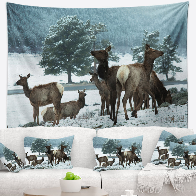 Tapisserie paysage de cerfs dans les montagnes Rocheuses, H 50 po x l 60 po