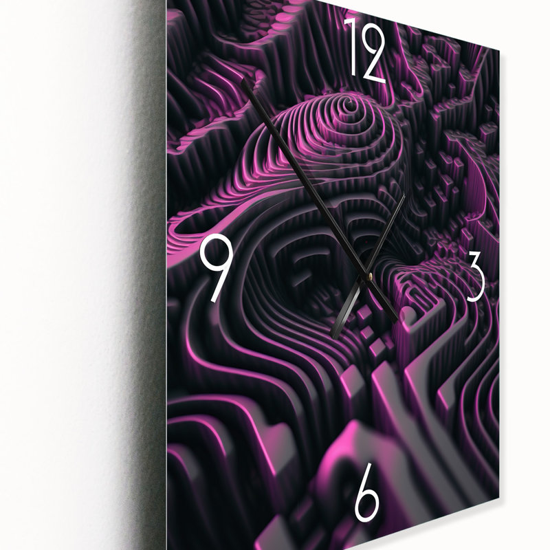 Horloge murale géométrique mauve futuriste Labyrinth, H 32 po x l 16 po x P 1 po