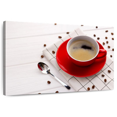 Yarlin Coffee Cup And Roasted Beans