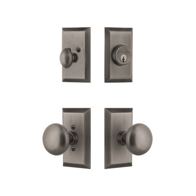 Nostalgic Warehouse Studio Entry Set with New York Knob in Timeless Bronze