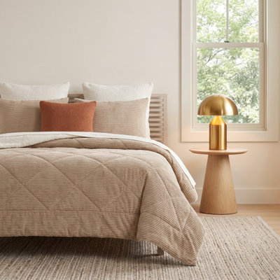 Everett 3Pc. Comforter Set