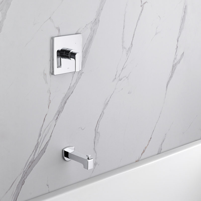 Système de garniture de douche de la collection Dean: pomme de douche ronde de 6 po, ensemble de poignées simples, bec de baignoire et valve brute inclus - chrome poli