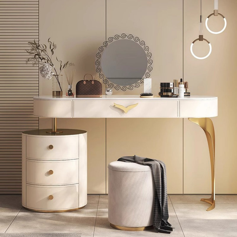 French Retro Light Luxury Dresser