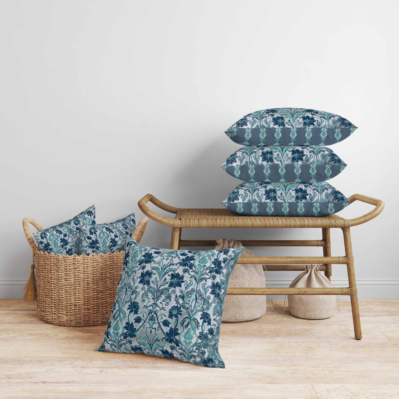 Oreiller en faux suède Oceanic Bloom, Bleu, Carré 26 po