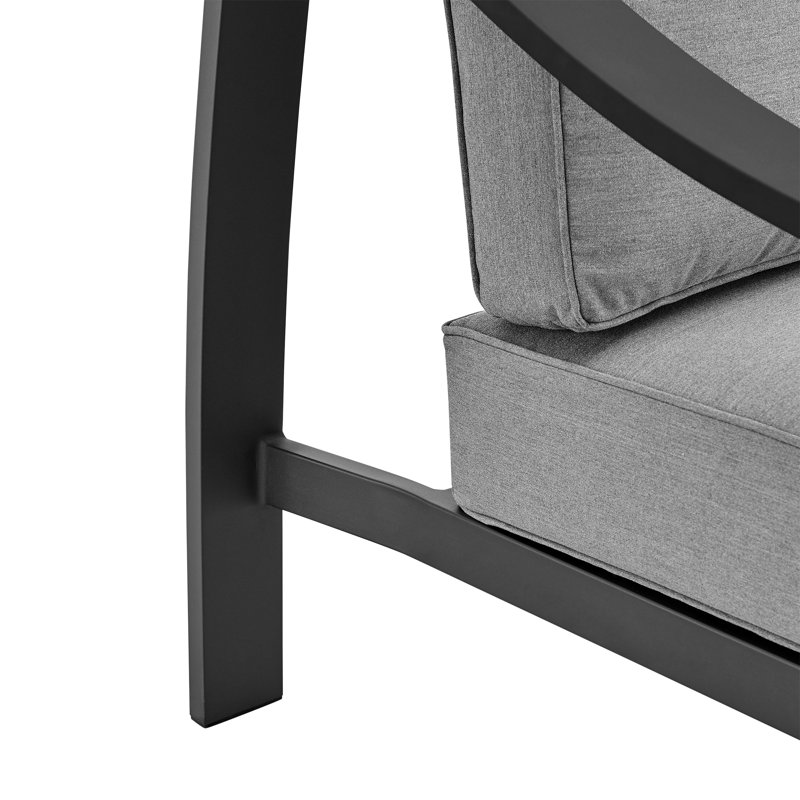 Chaises longues de patio rembourrées durables, conception en aluminium moderne pour les espaces extérieurs