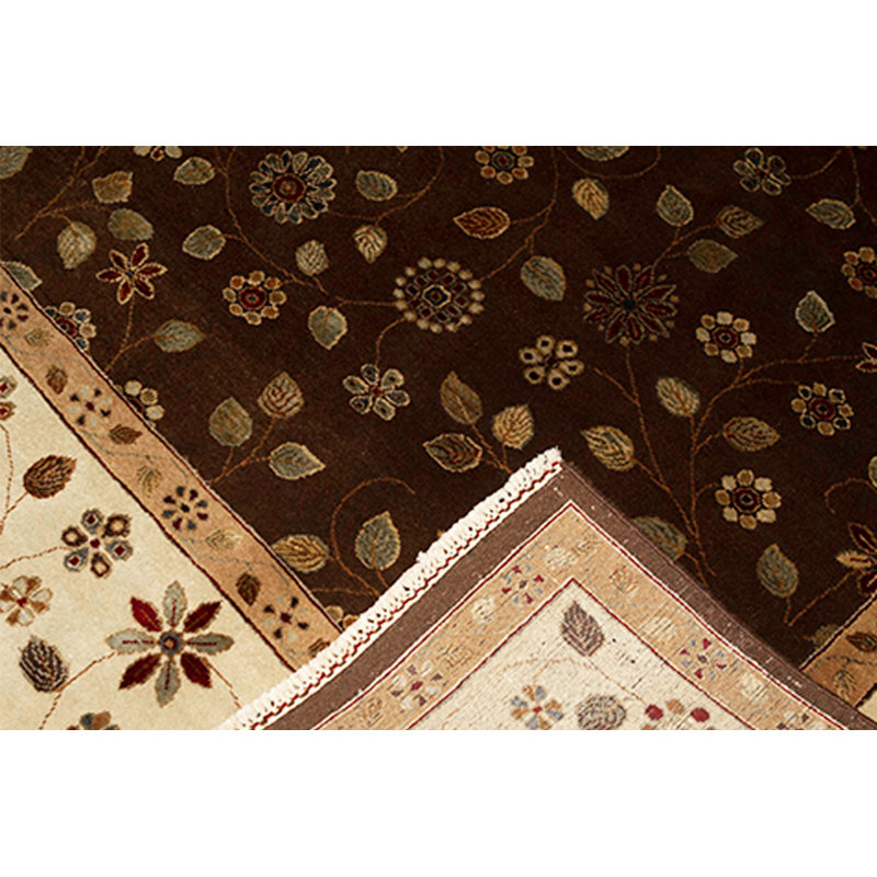 Tapis brun et ivoire de haute qualité noué à la main