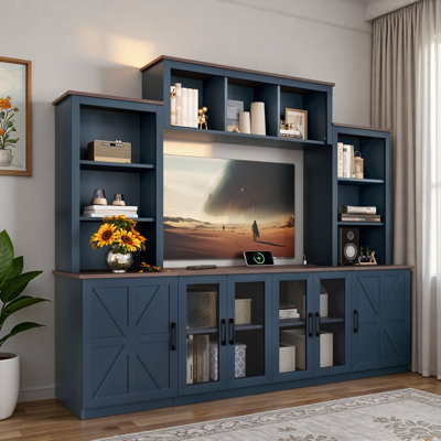 Meuble télé mural avec station de charge, grande armoire de rangement et tablettes ouvertes