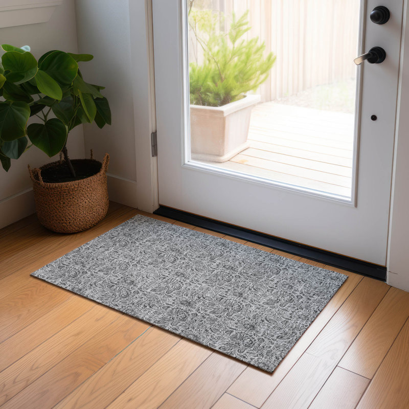 Fareham Washable Floral Indoor / Outdoor Rug, Rectangle 1'8" x 2'6"