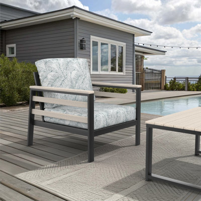 Chaise de patio avec coussins Sunbrella® Townsend