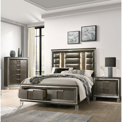 Bridgnorth Solid Wood Piece Bedroom Set