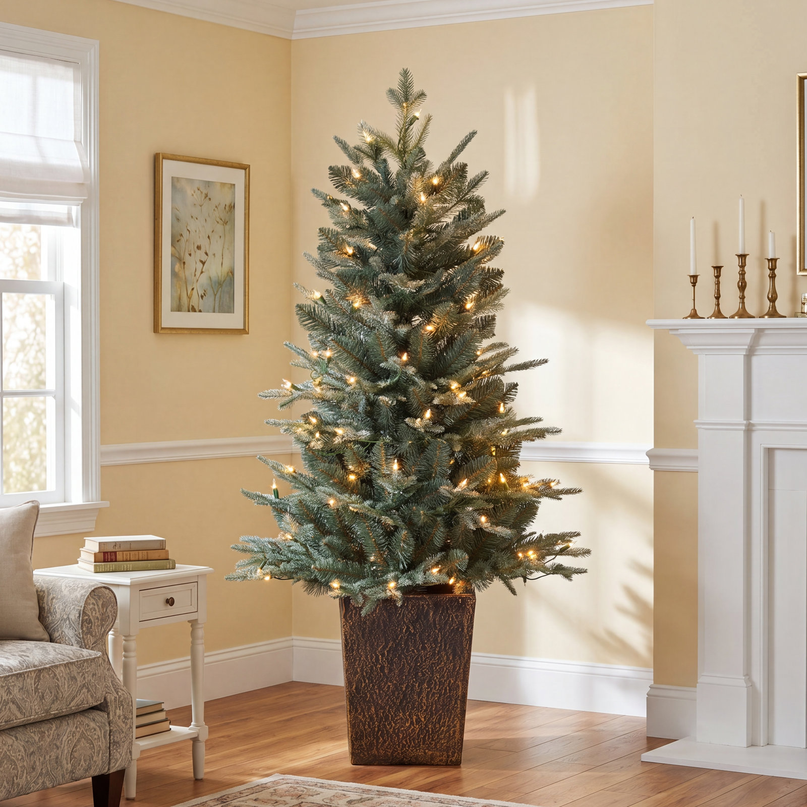 Potted 4' Pre-Lit Spruce Christmas Tree