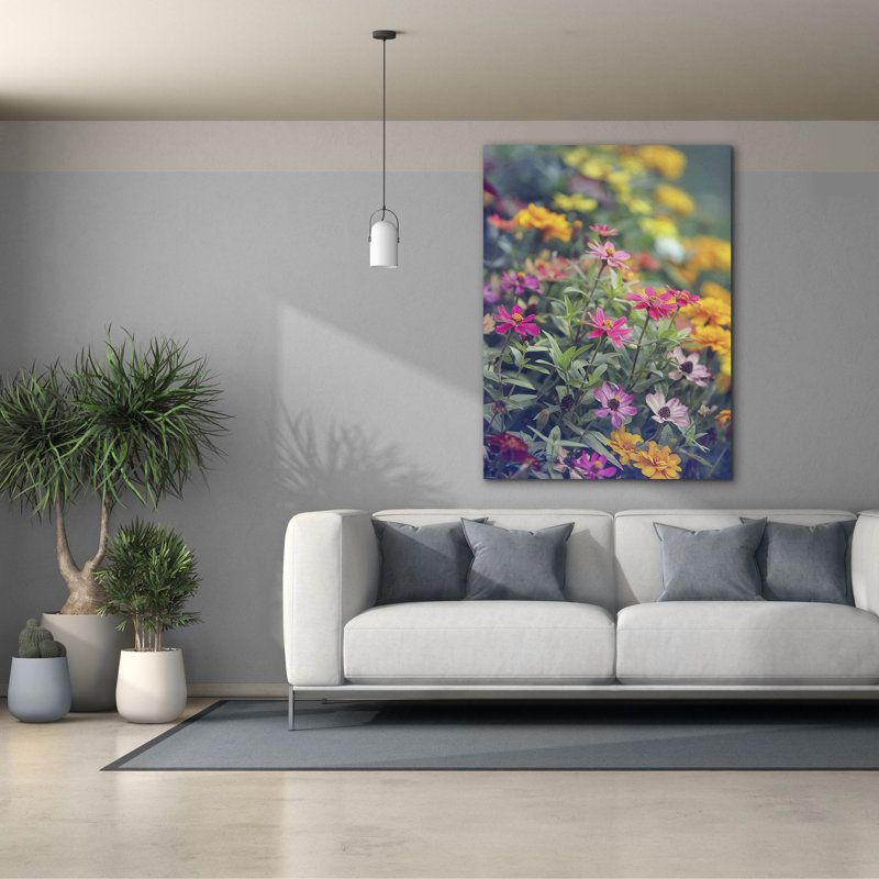  «Garden Party» par Carrie Ann Grippo-Pike, art mural sur toile, 40 po x 54 po