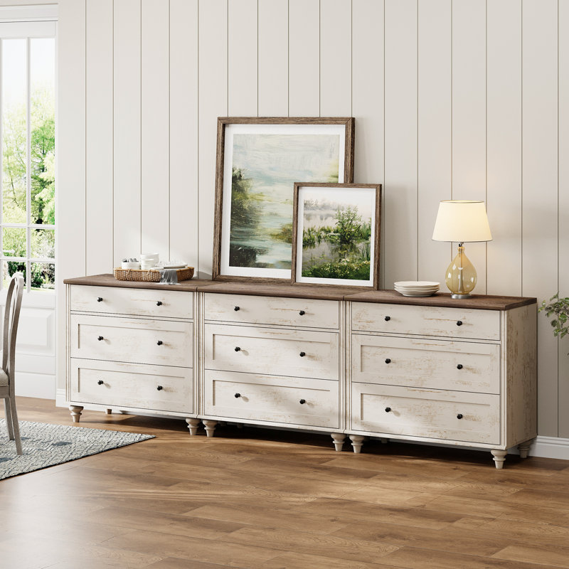 Commodes 101 po en bois massif