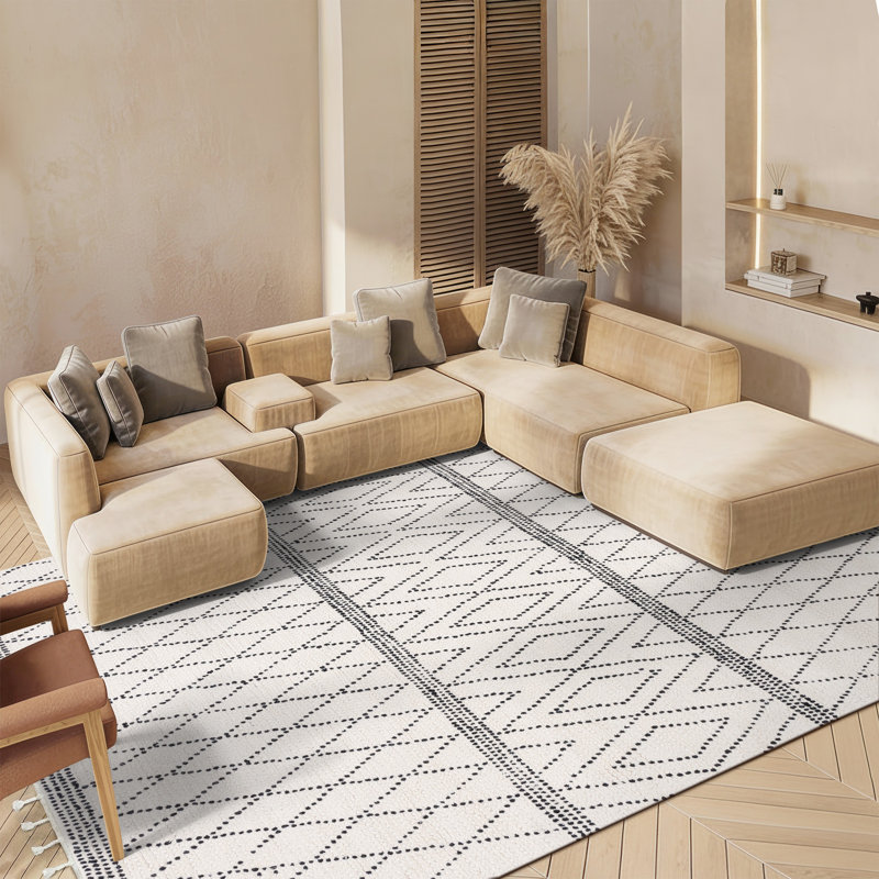 Tapis ivoire / noir Seifert, Rectangle 8 pi x 10 pi