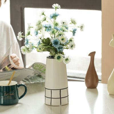 Vase de table en céramique blanc