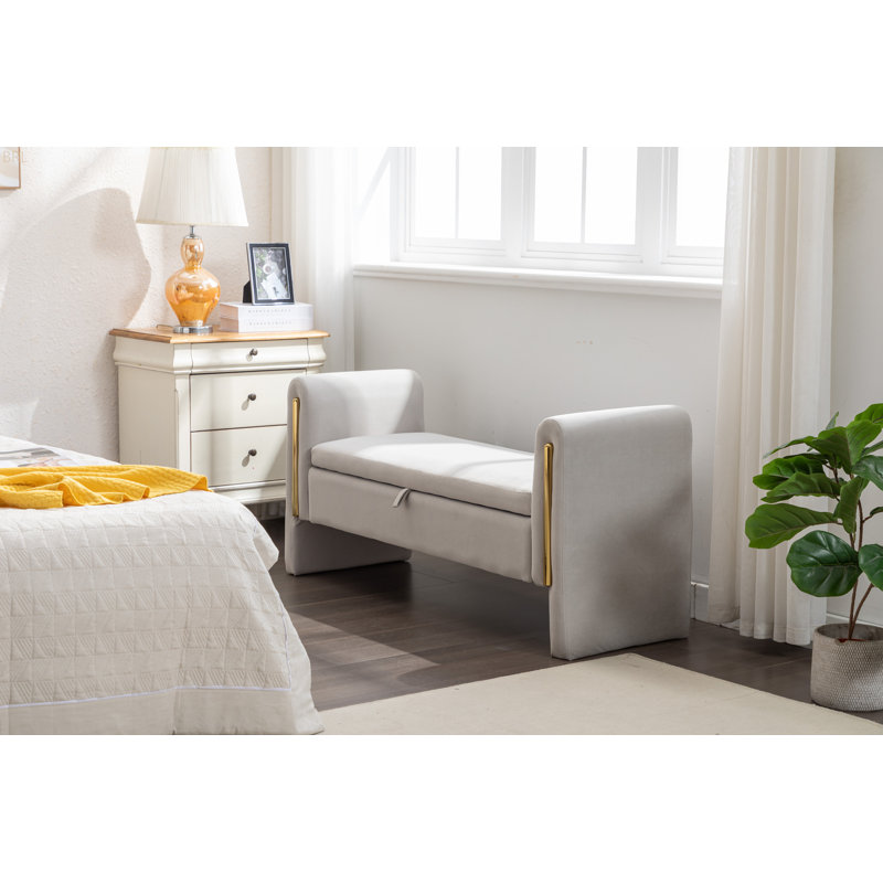 Banc de rangement en velours avec bande de garniture en métal pour le salon, Gris clair