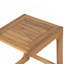 Table d'appoint en forme de C en bois d'acacia Ashwell, durable et polyvalente pour les espaces de vie modernes
